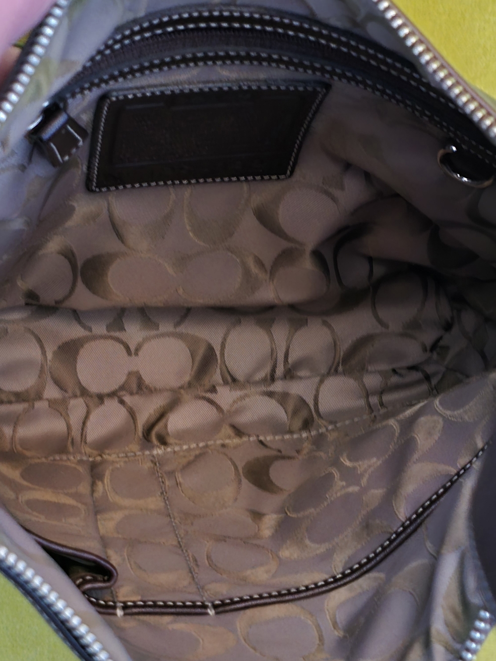 Coach Legacy Slim Duffel (9326) - Picture 7 of 8